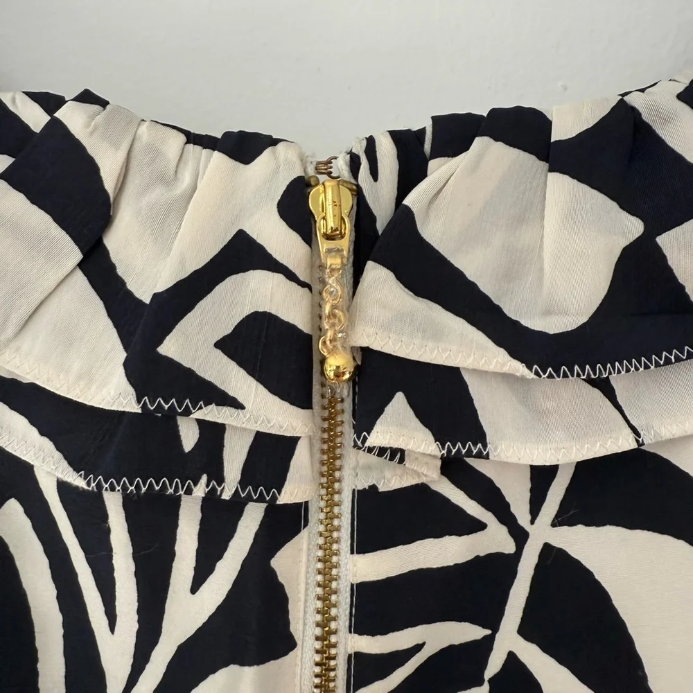 Kate Spade Elegant Black and White Leaf Print Dress - Picture 5 of 10
